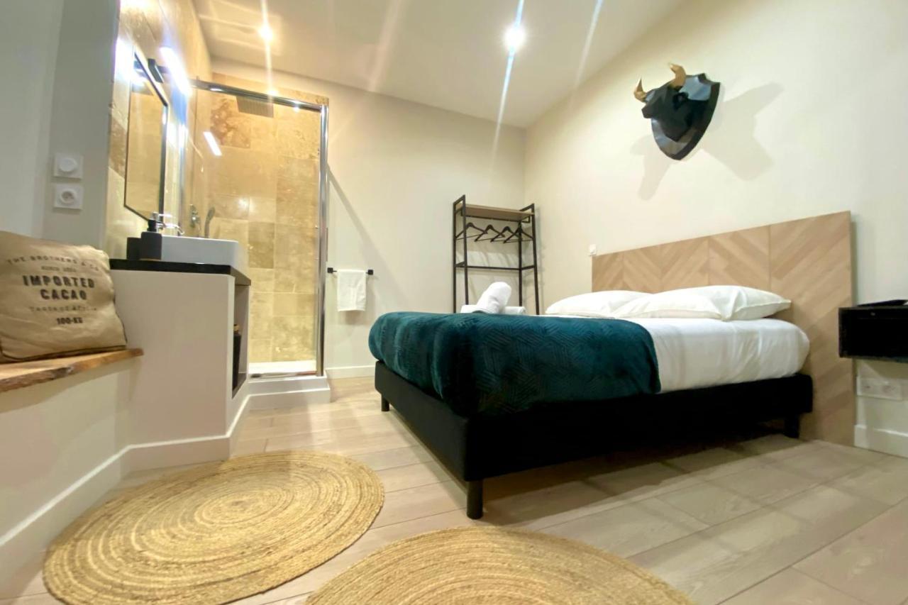 Le Loft - Bain Jacuzzi Et Sauna Nimes Exterior photo