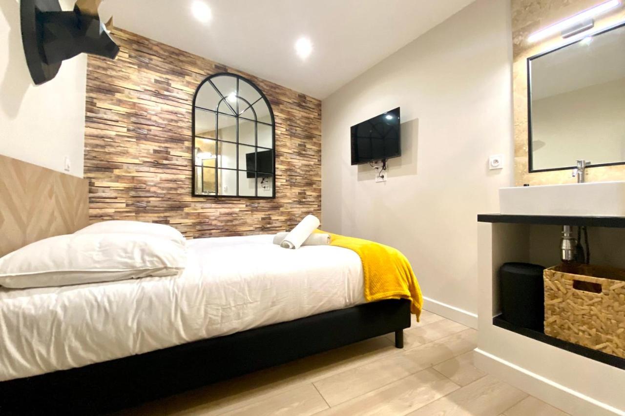 Le Loft - Bain Jacuzzi Et Sauna Nimes Exterior photo